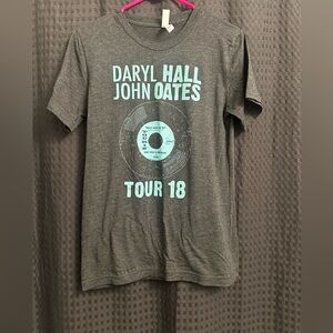Gray Daryl Hall & John Oates Tour 18 T-Shirt